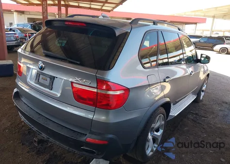 2008 BMW X5 4.8I z USA, uszkodzony, nr VIN 5UXFE83588L167524